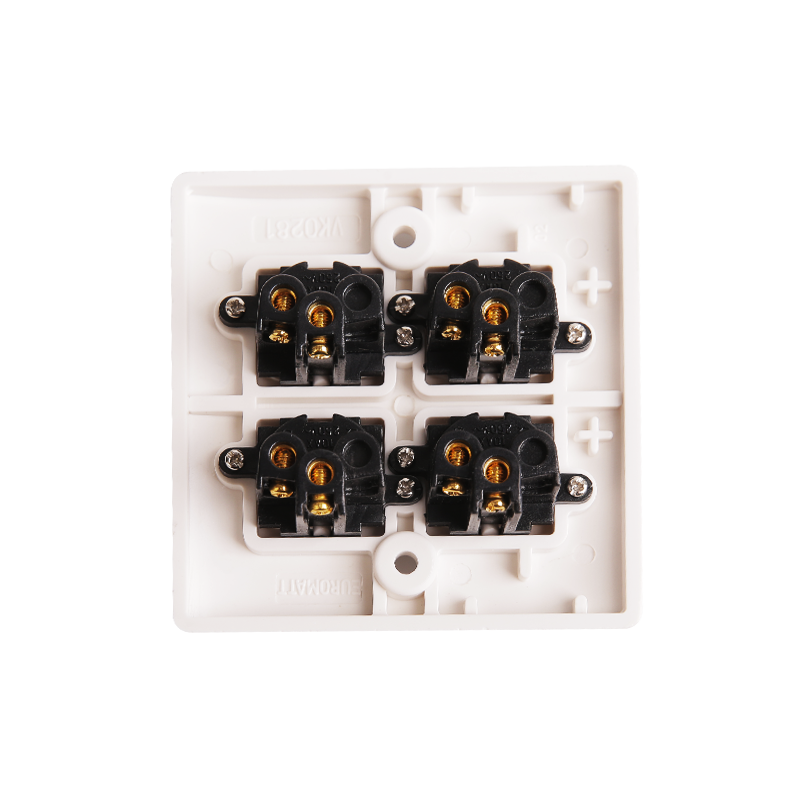 Bakélite 4 Gang 1 Way Switch HK6141V